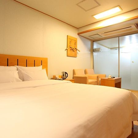סיאול Prince Hotel מראה חיצוני תמונה