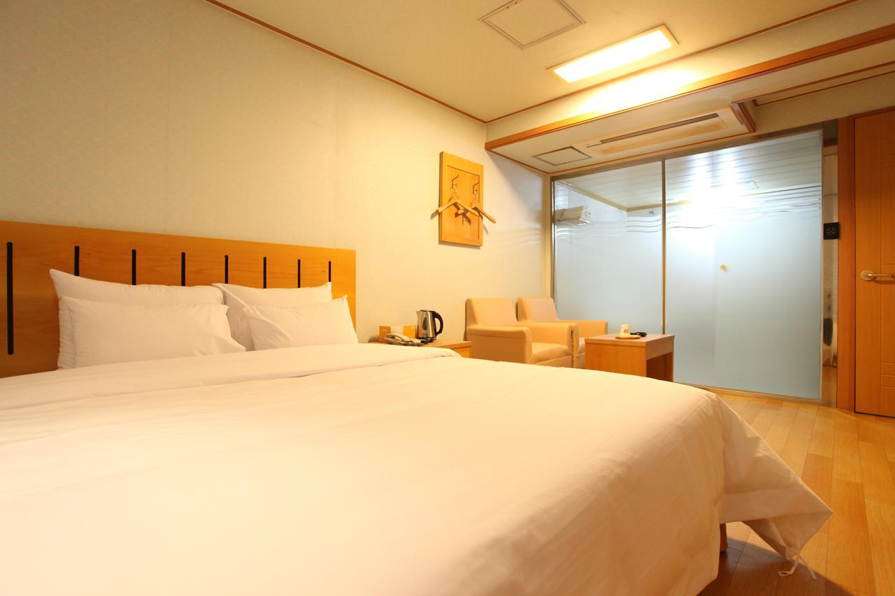 סיאול Prince Hotel מראה חיצוני תמונה