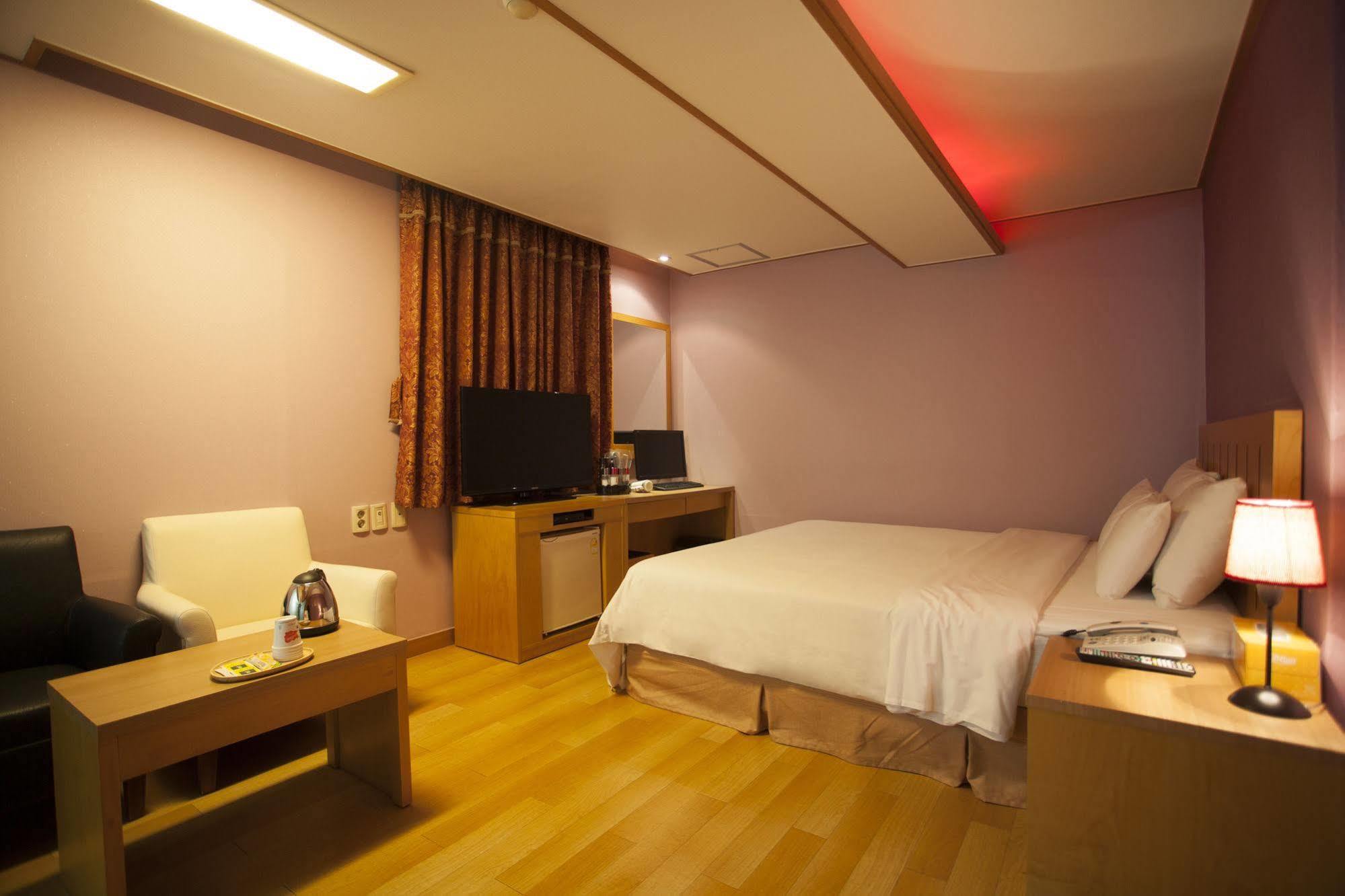 סיאול Prince Hotel מראה חיצוני תמונה